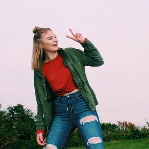 Meet your Posher, Bethany